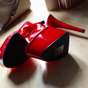Red Patent Leather High Heels